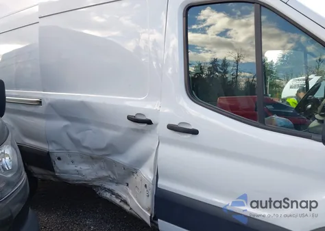 2020 Ford Transit-250 z USA, uszkodzony, nr VIN 1FTBR1C86LKA51629